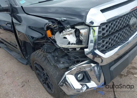 2020 Toyota Tundra Sr5 z USA, uszkodzony, nr VIN 5TFDY5F12LX875714